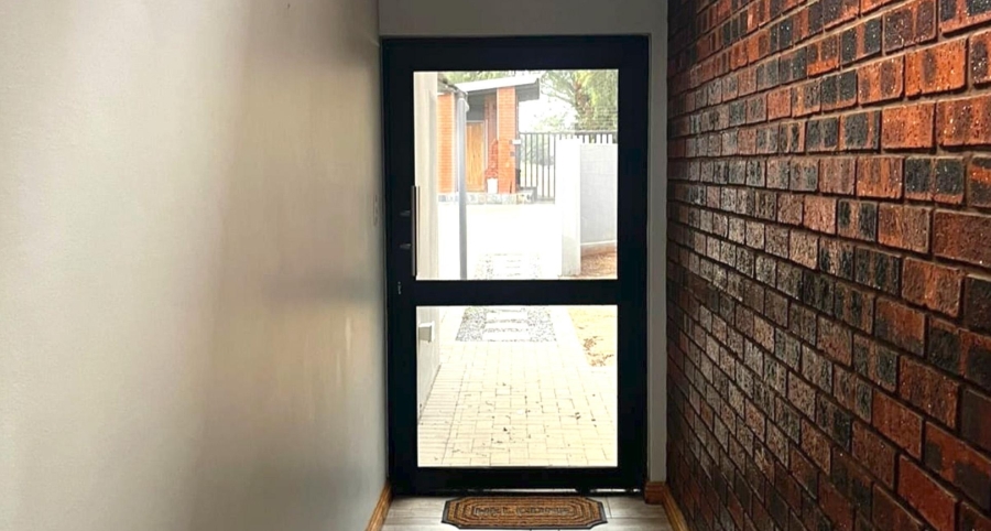 2 Bedroom Property for Sale in Kuruman Northern Cape